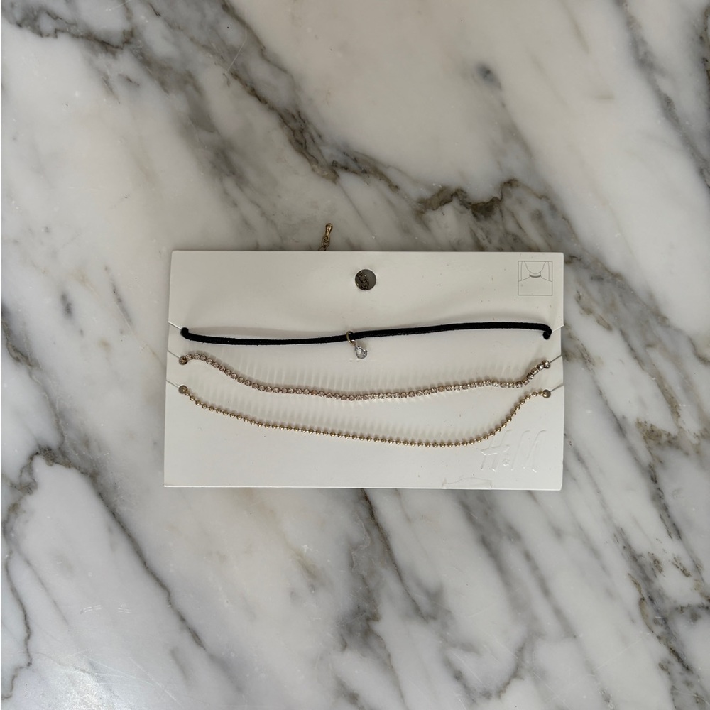 NEW H&M Black and Gold Choker Necklace Trio - Picture 2 of 5